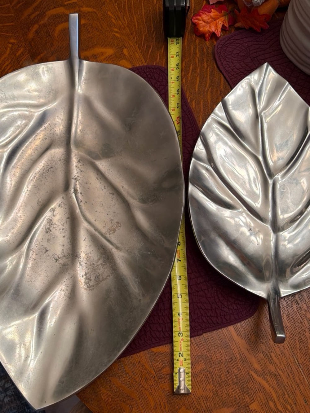 Decorative Silver tone metal Leaf-Shaped Serving Trays - Set of 2